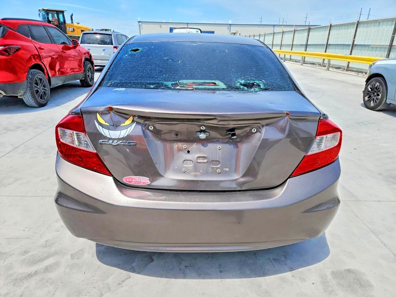 2012 HONDA CIVIC LX photo 16