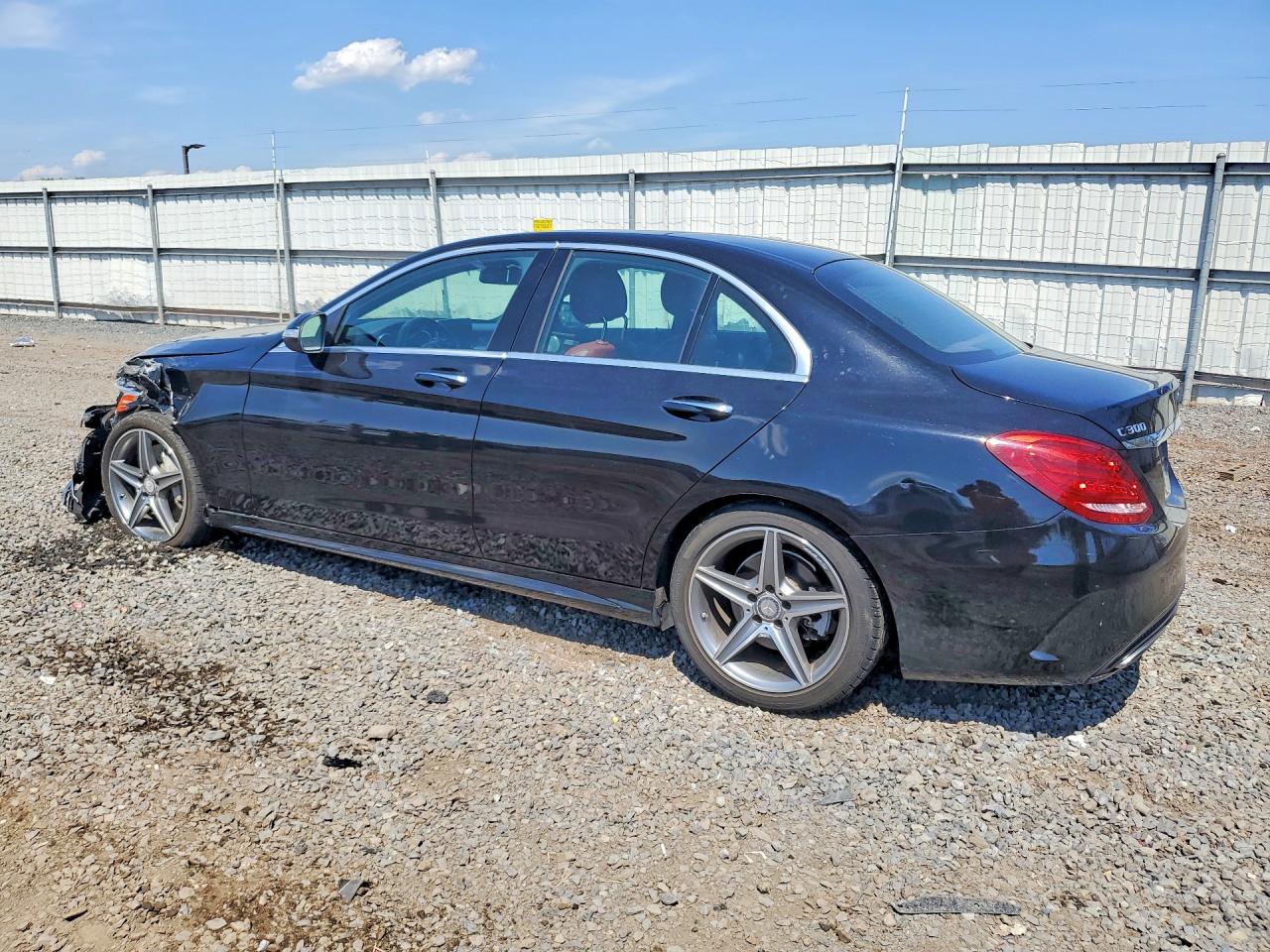 2015 MERCEDES-BENZ C 300 4MATIC photo 3
