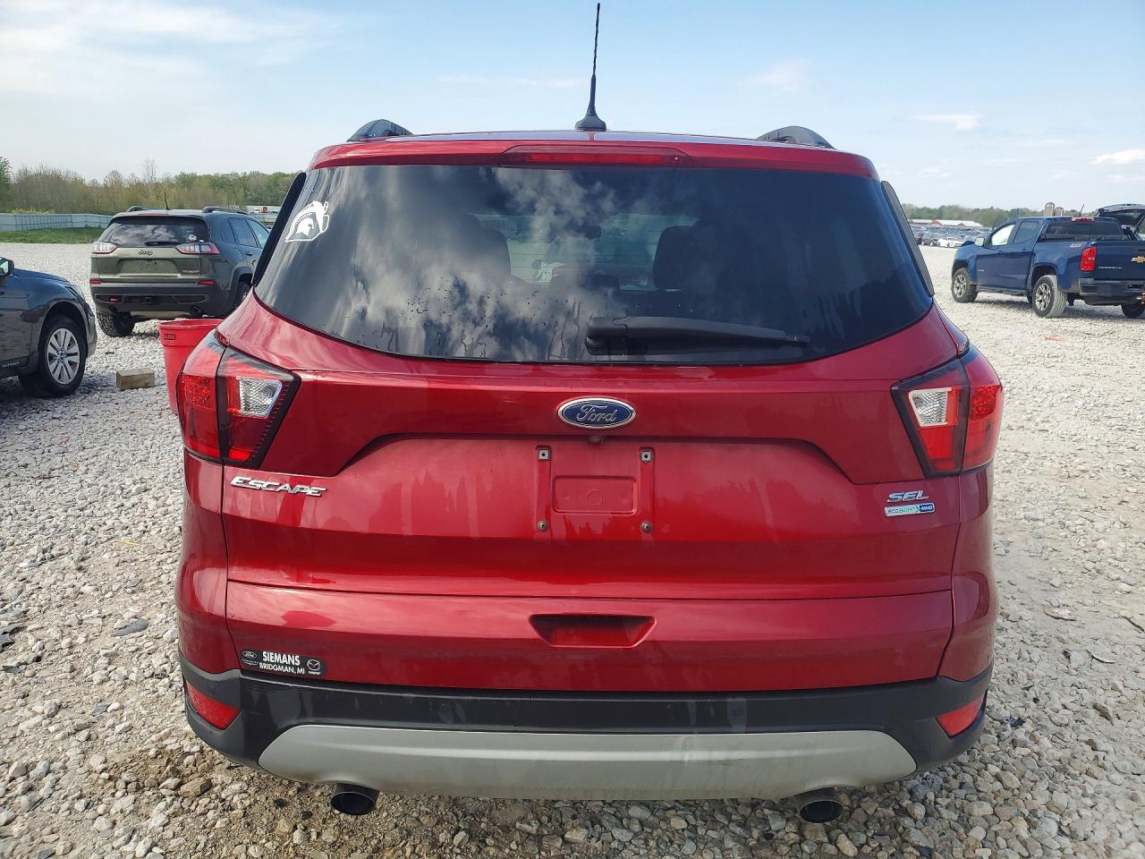 2019 FORD ESCAPE SEL photo 11