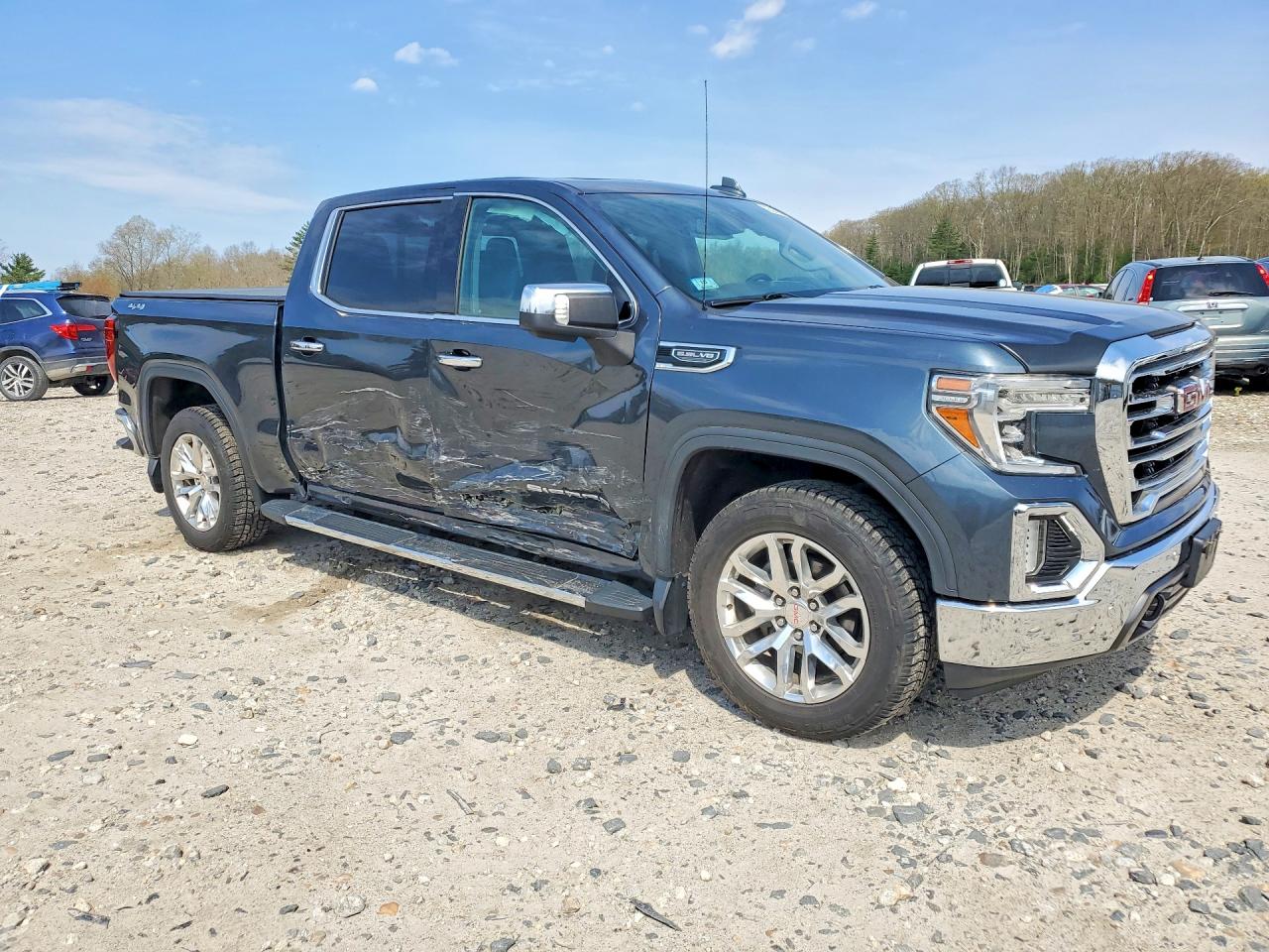 2019 GMC SIERRA K1500 SLT photo 7
