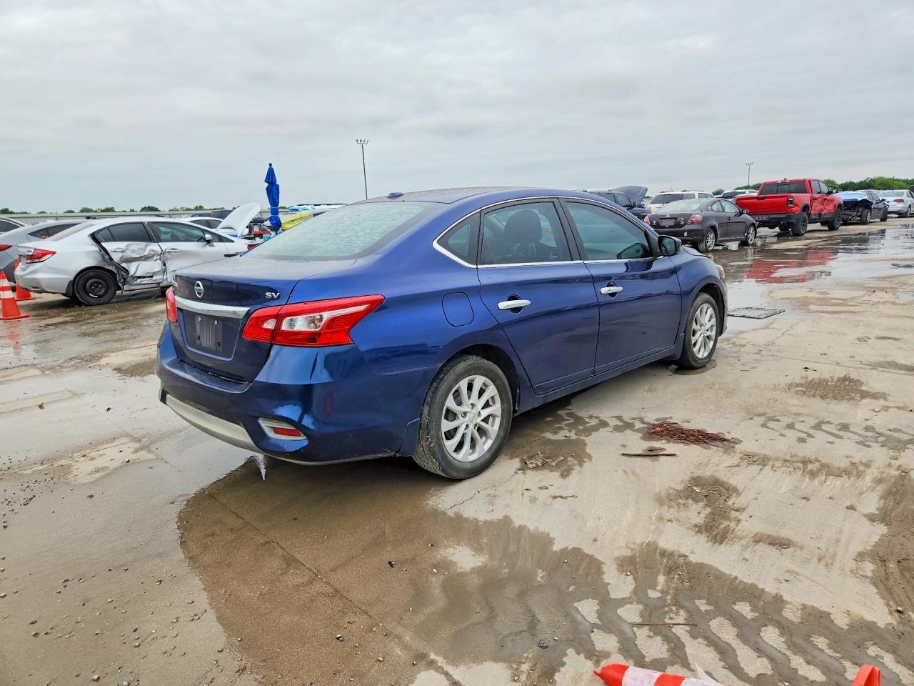 2018 NISSAN SENTRA SV photo 7