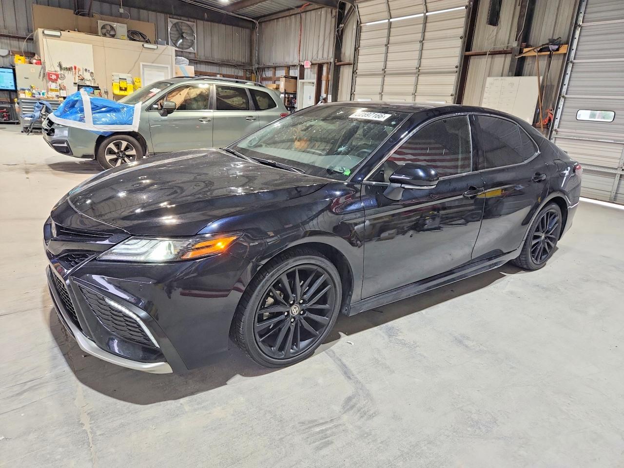 2024 TOYOTA CAMRY