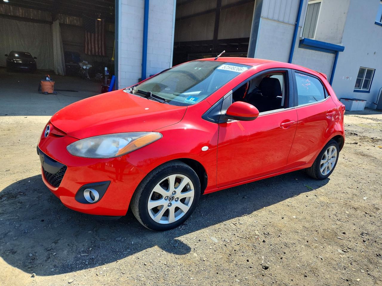 2014 MAZDA MAZDA2