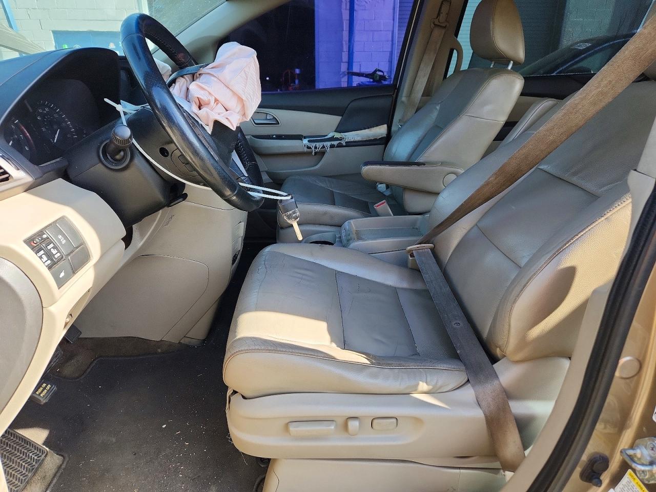 2012 HONDA ODYSSEY EXL photo 13