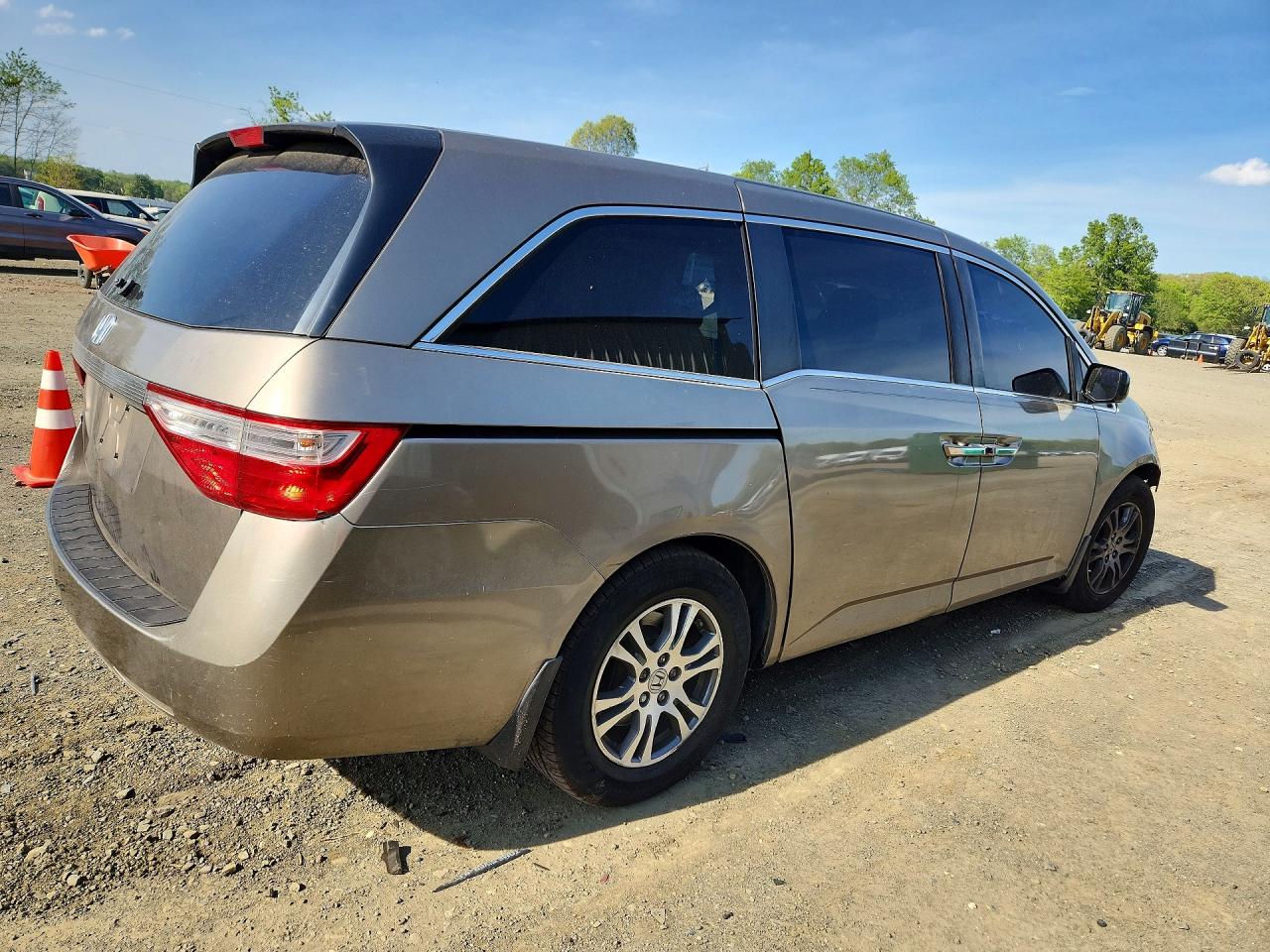 2012 HONDA ODYSSEY EXL photo 5