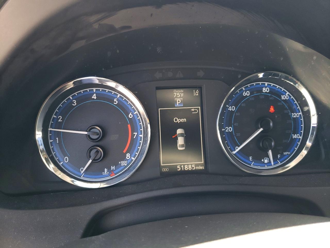 2018 TOYOTA COROLLA SE photo 17