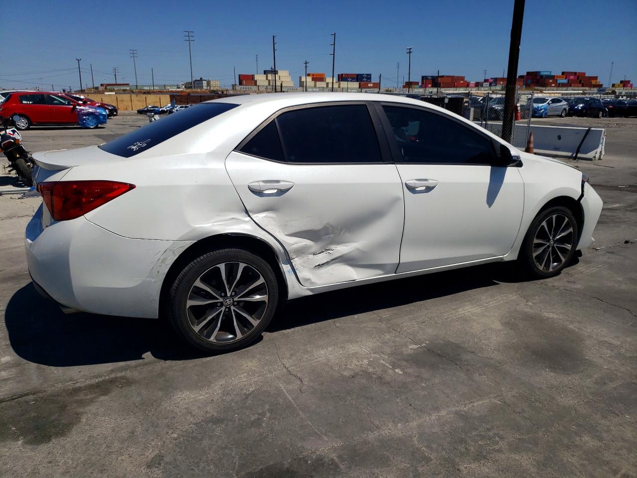 2018 TOYOTA COROLLA SE photo 5
