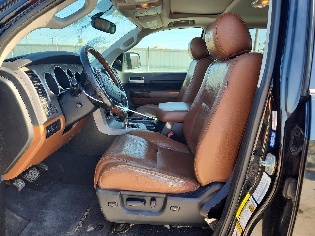 2012 TOYOTA TUNDRA CREWMAX LIMITED photo 13