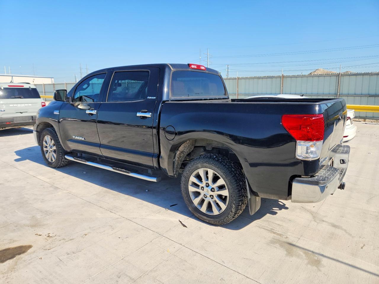 2012 TOYOTA TUNDRA CREWMAX LIMITED photo 3