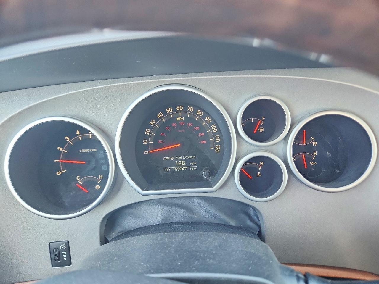 2012 TOYOTA TUNDRA CREWMAX LIMITED photo 17
