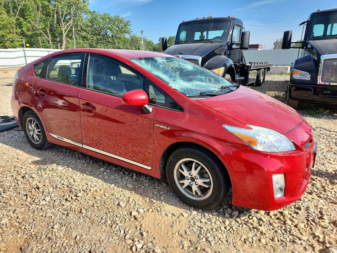 2011 TOYOTA PRIUS TWO photo 7