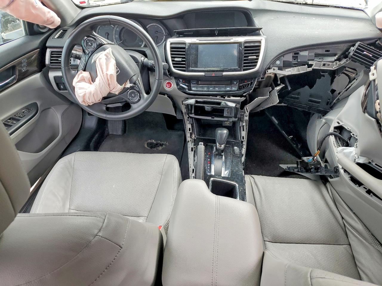 2017 HONDA ACCORD EXL photo 22