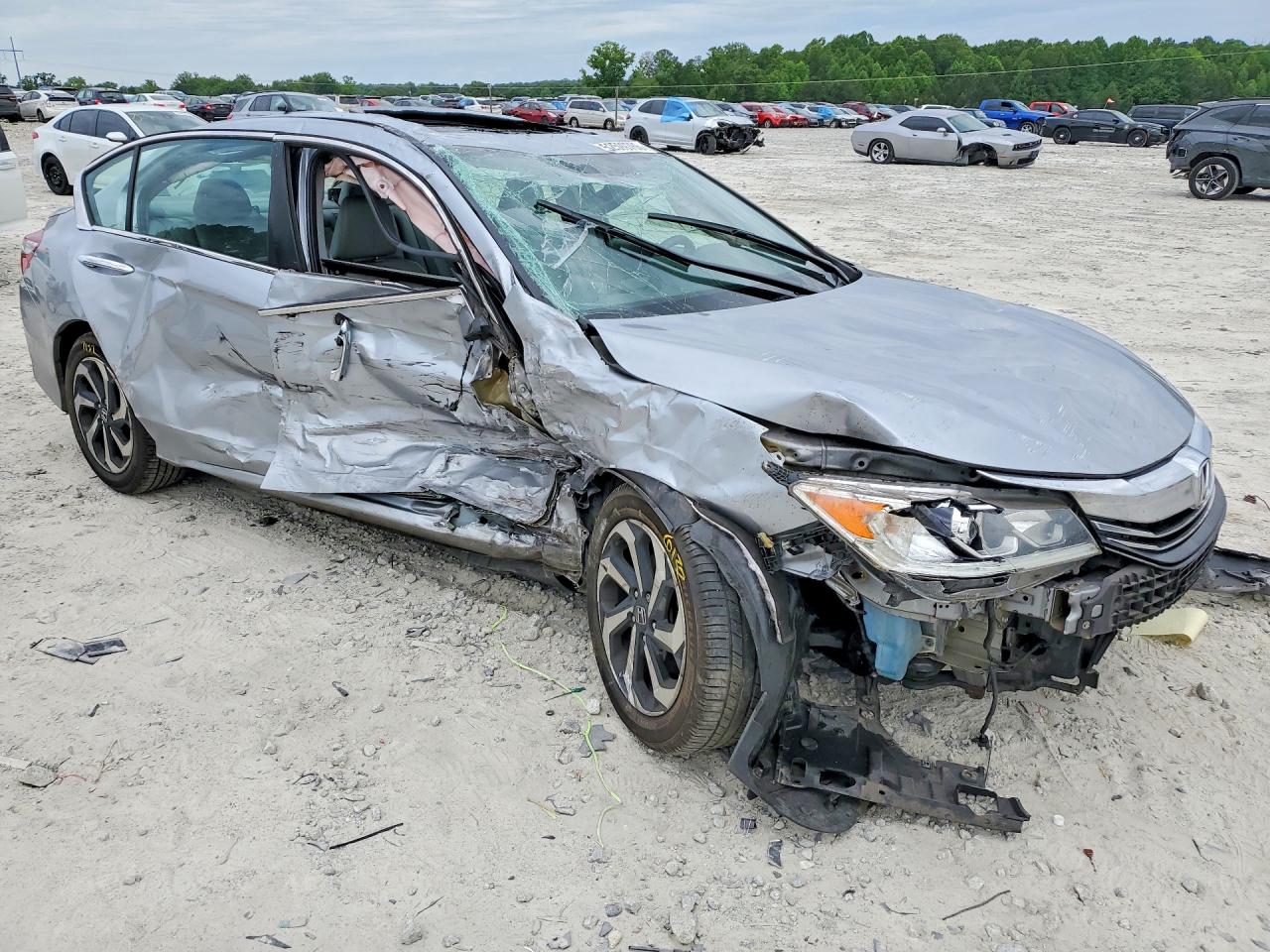 2017 HONDA ACCORD EXL photo 10