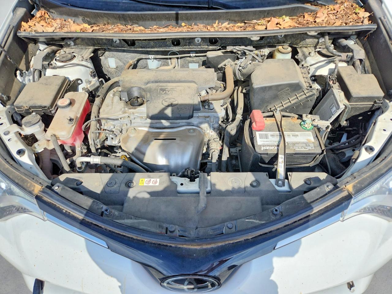 2018 TOYOTA RAV4 XLE photo 34