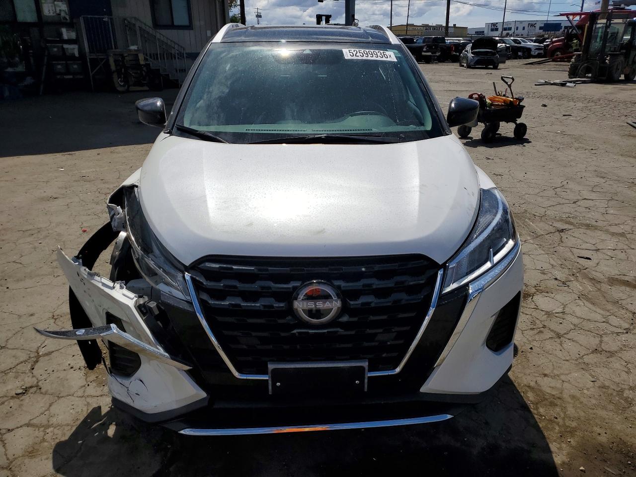 2023 NISSAN KICKS SV photo 5