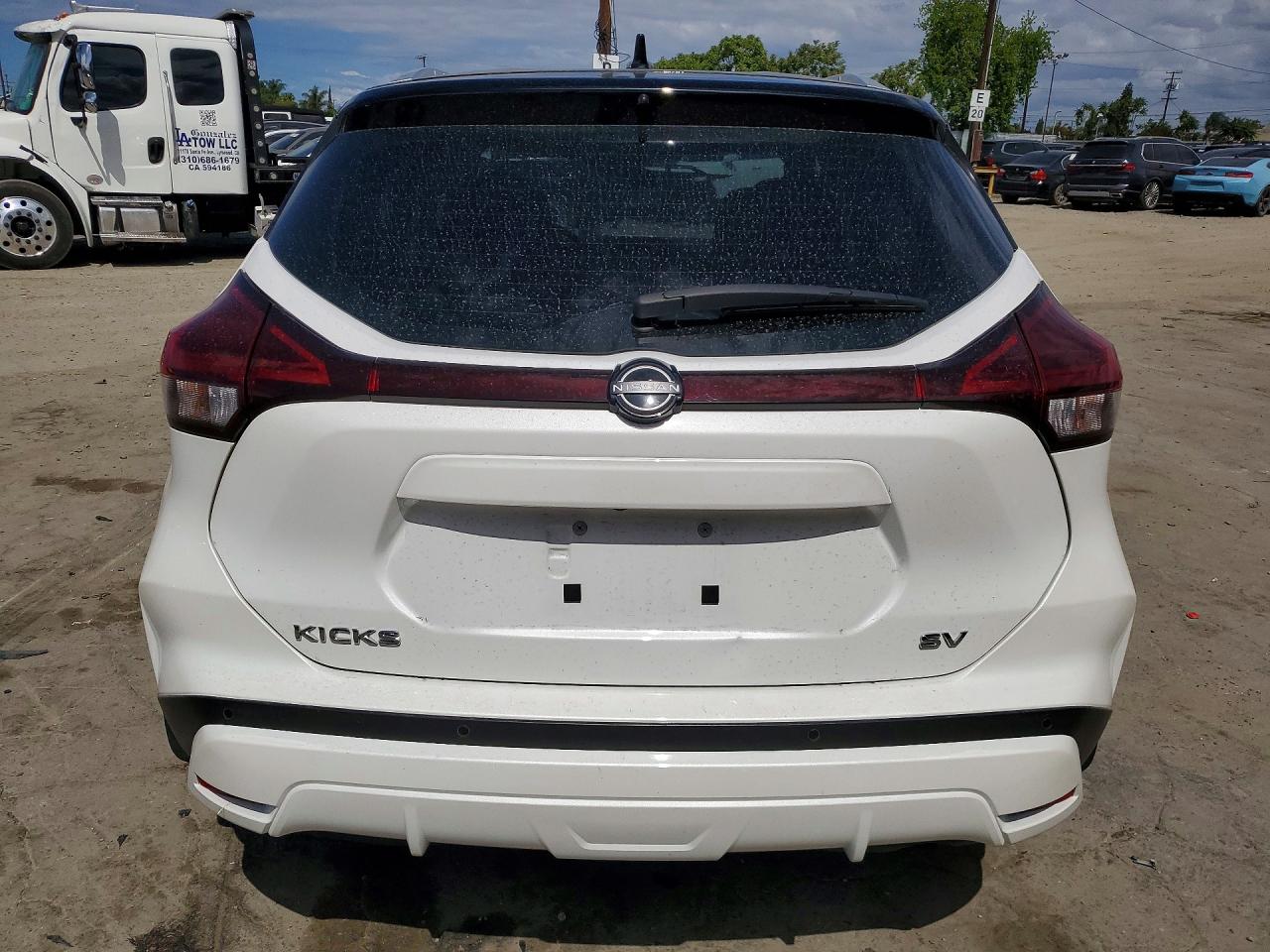 2023 NISSAN KICKS SV photo 6