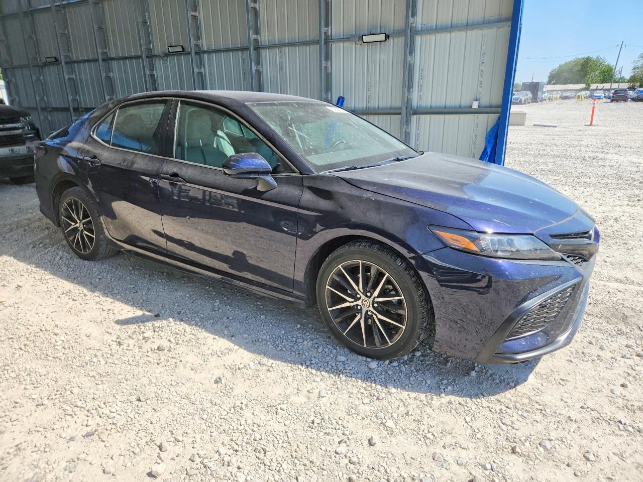 2021 TOYOTA CAMRY SE photo 7