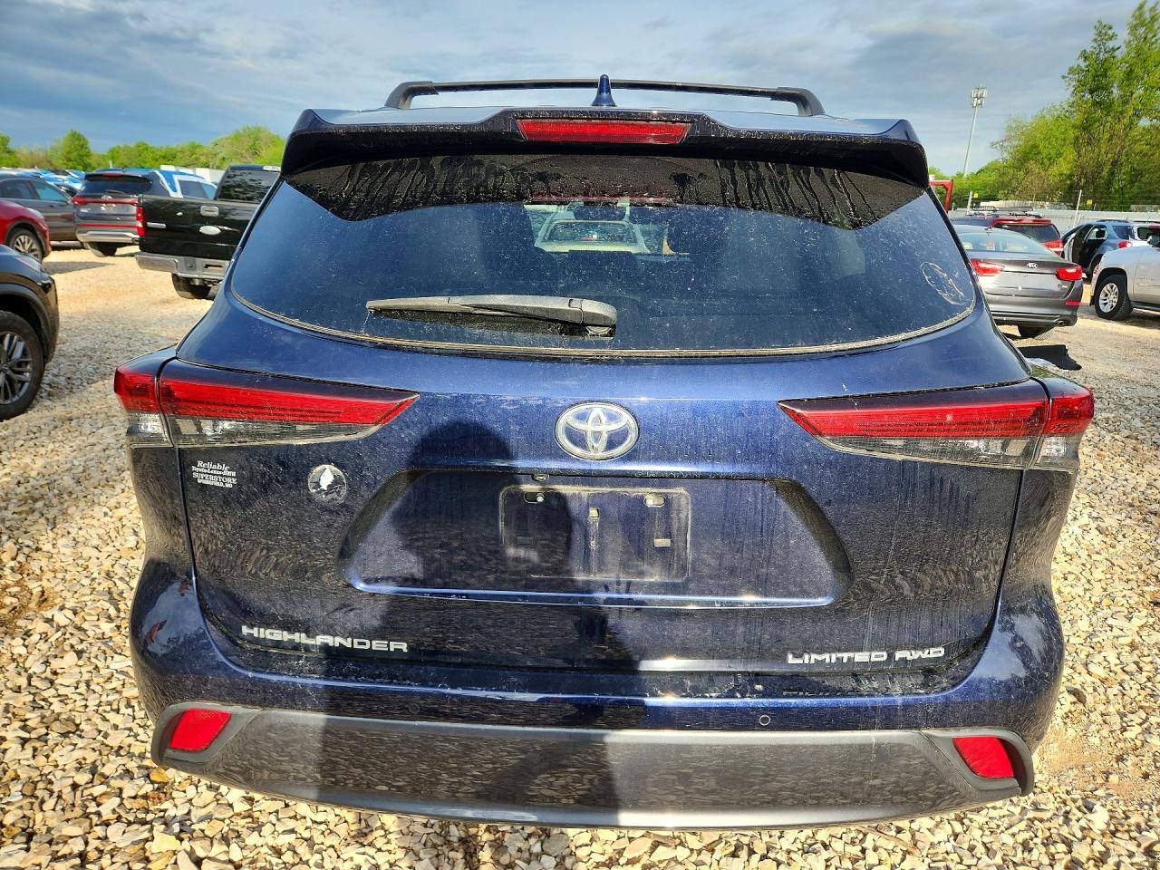 2021 TOYOTA HIGHLANDER LIMITED photo 6
