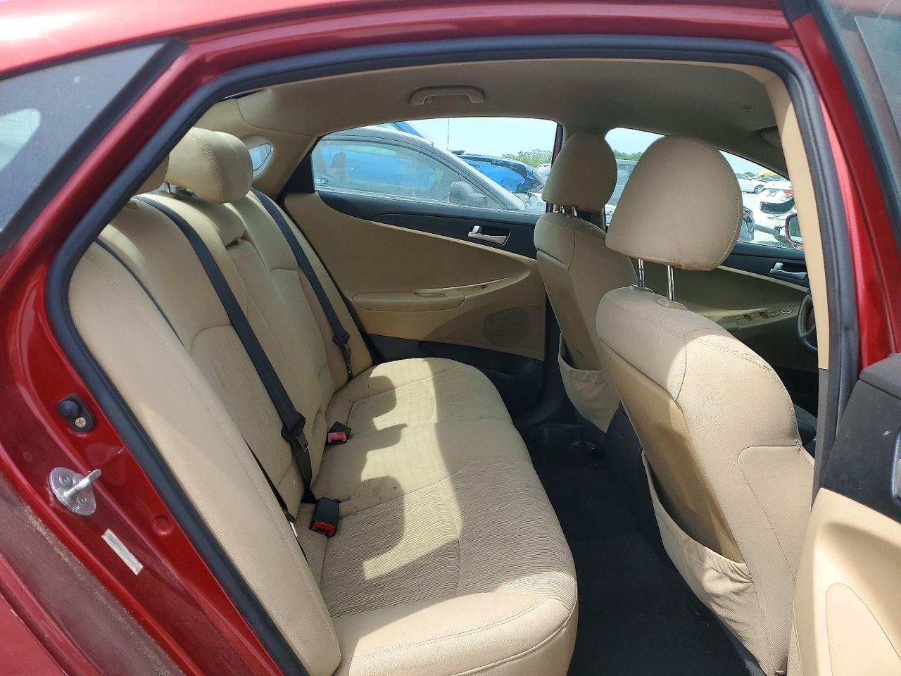 2011 HYUNDAI SONATA GLS photo 19