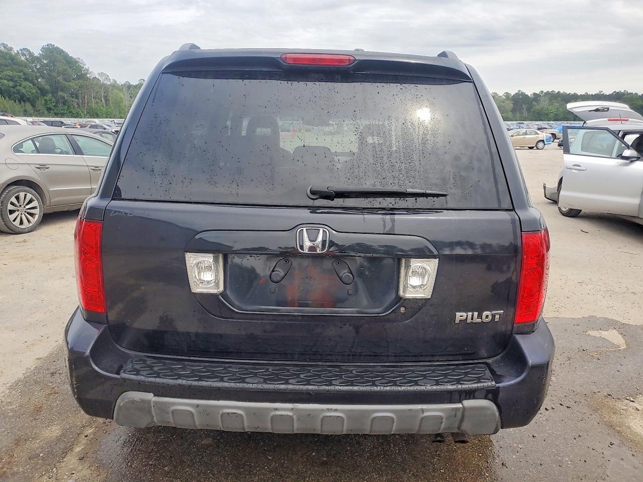 2005 HONDA PILOT EXL photo 16