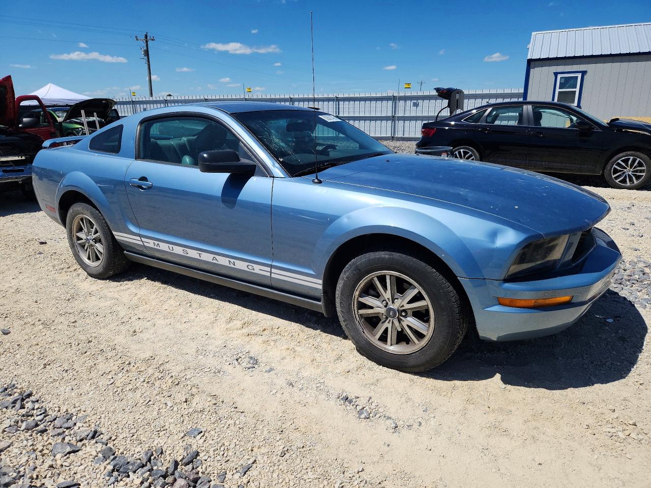 2005 FORD MUSTANG photo 10