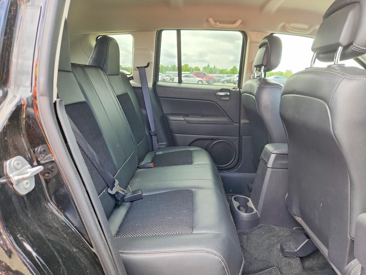 2016 JEEP COMPASS SPORT photo 31