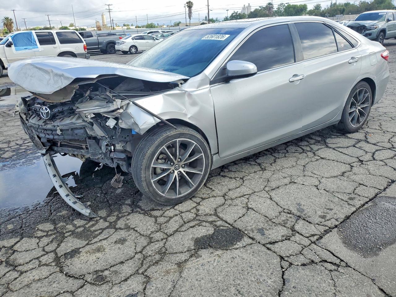 2015 TOYOTA CAMRY
