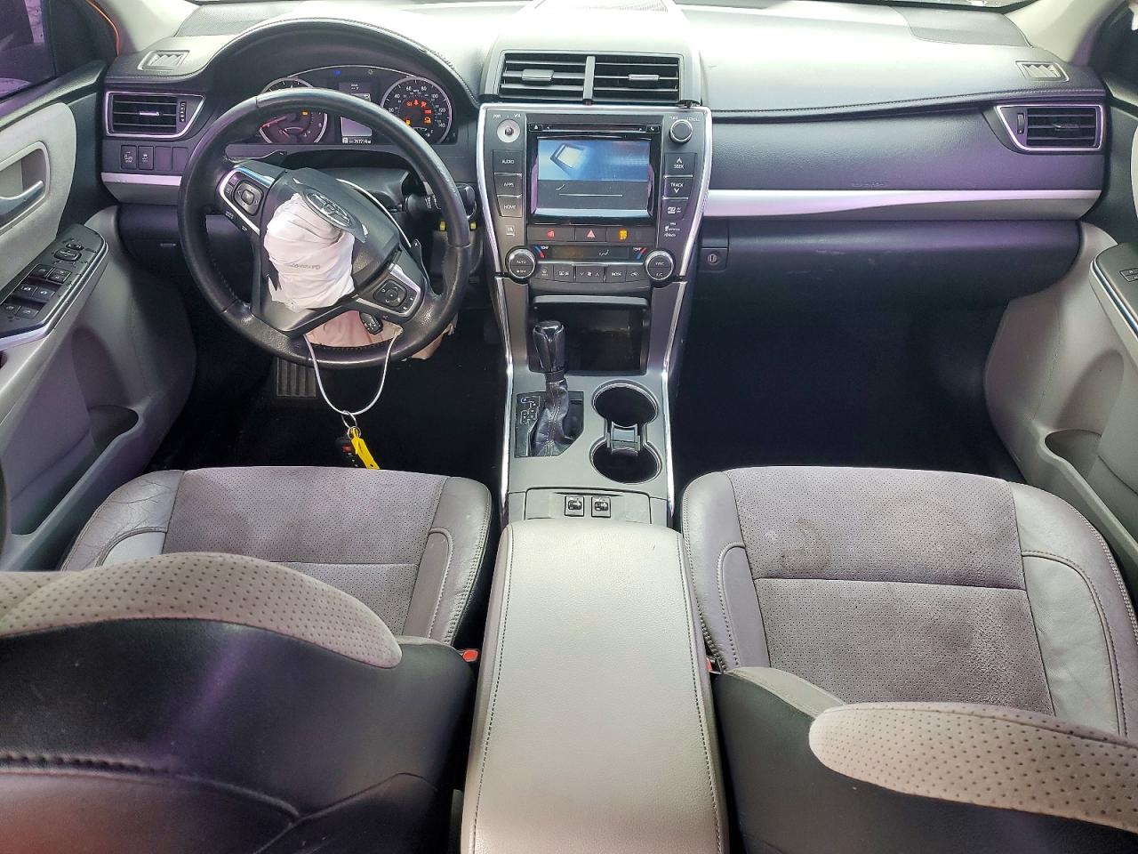 2015 TOYOTA CAMRY XSE V6 photo 15