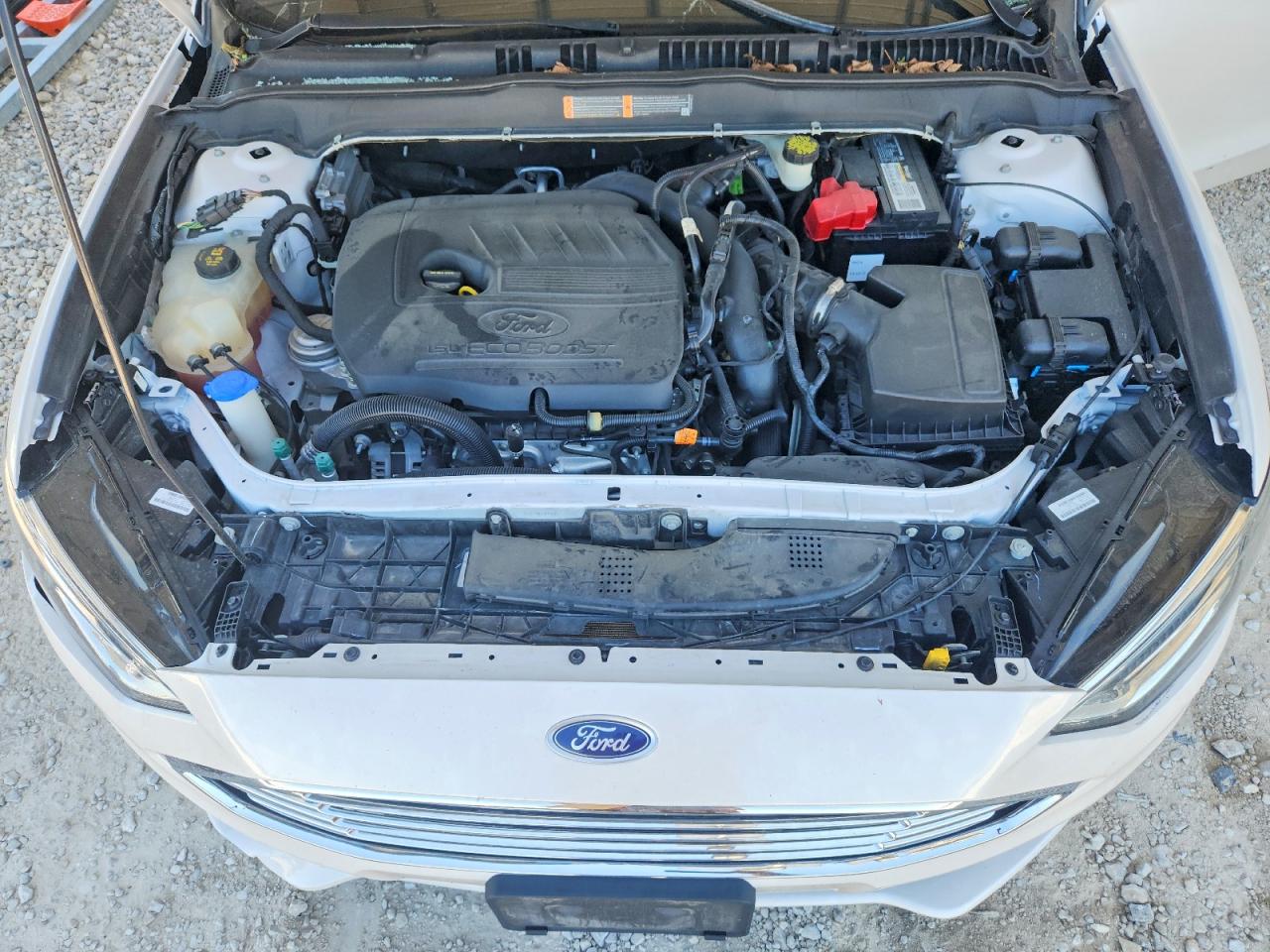 2017 FORD FUSION SE photo 31
