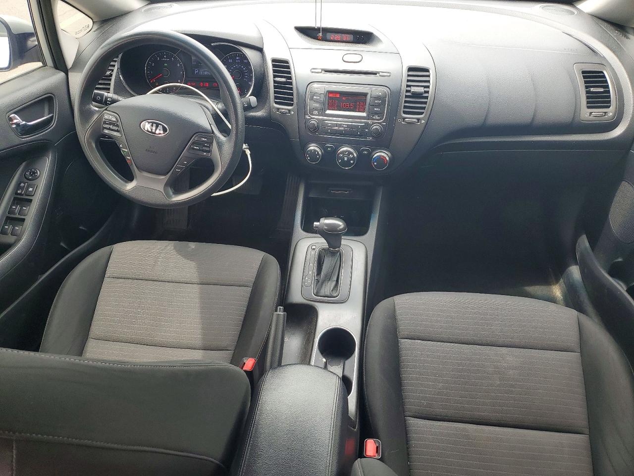2014 KIA FORTE LX photo 22