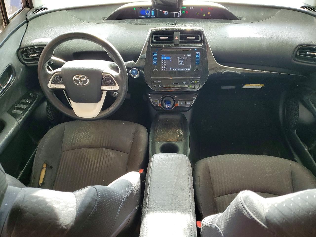 2017 TOYOTA PRIUS TWO ECO photo 22
