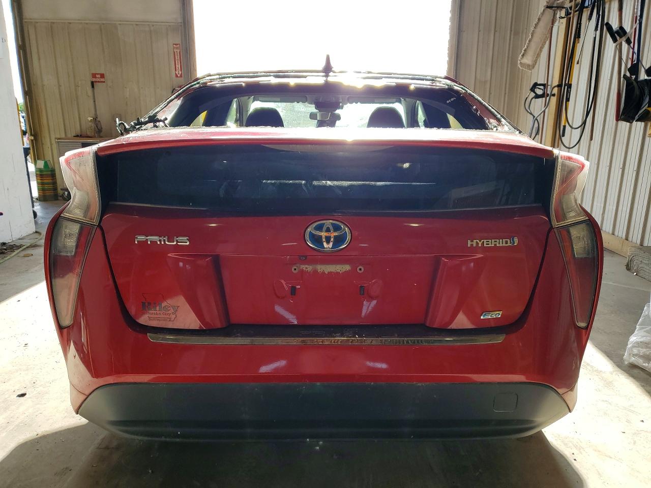 2017 TOYOTA PRIUS TWO ECO photo 16