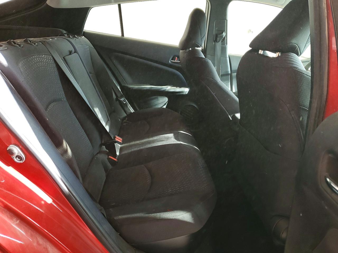 2017 TOYOTA PRIUS TWO ECO photo 28