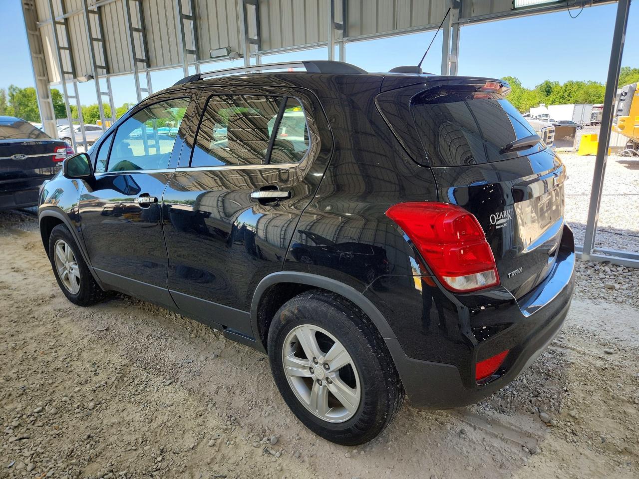 2020 CHEVROLET TRAX 1LT photo 3