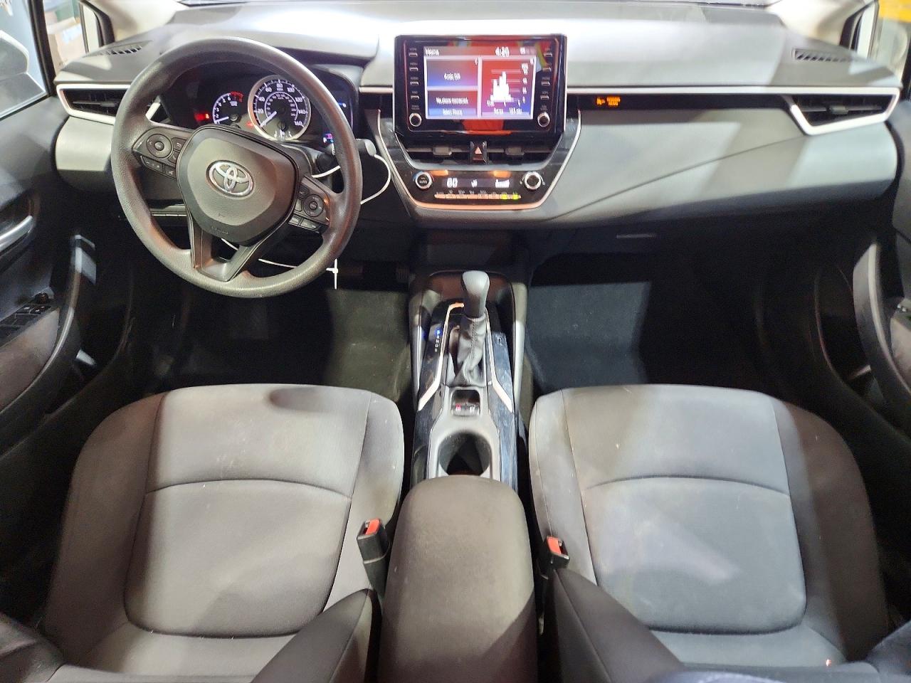 2020 TOYOTA COROLLA LE photo 8