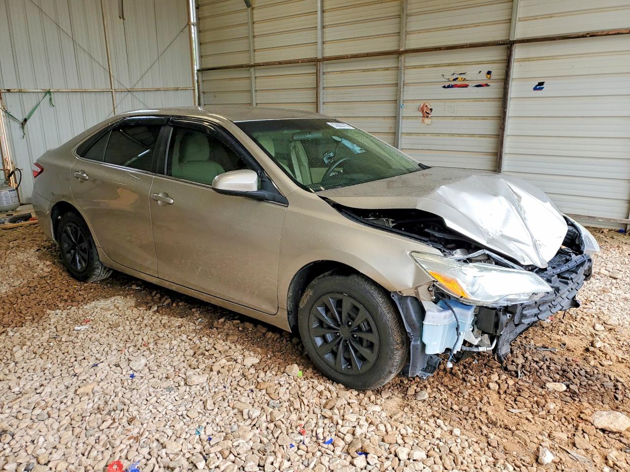2016 TOYOTA CAMRY LE photo 7