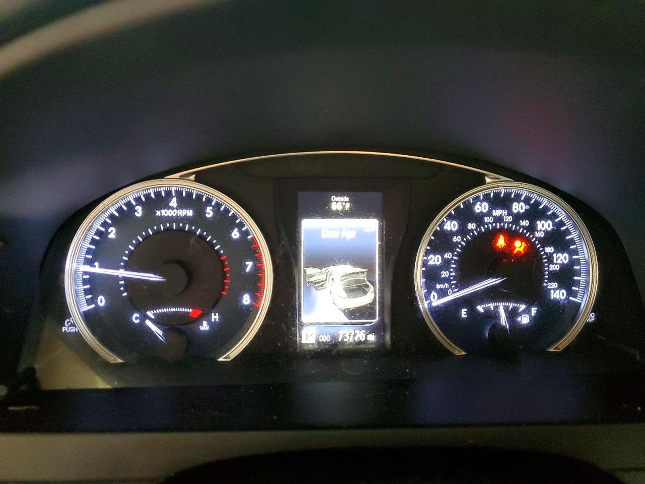 2016 TOYOTA CAMRY LE photo 17