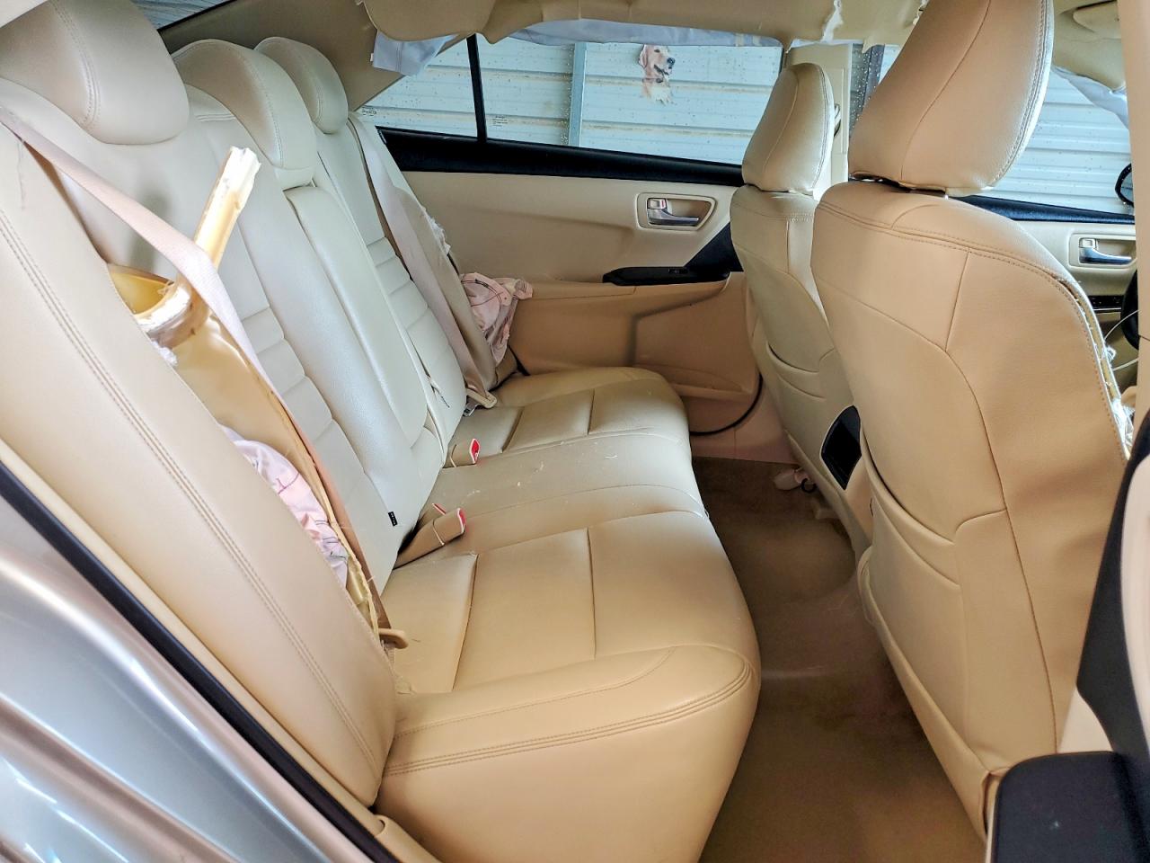 2016 TOYOTA CAMRY LE photo 19