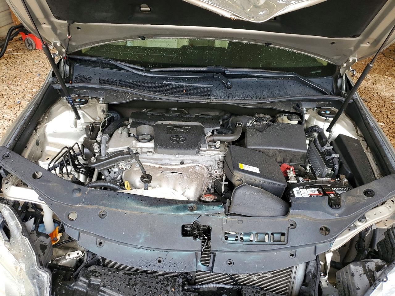 2016 TOYOTA CAMRY LE photo 21