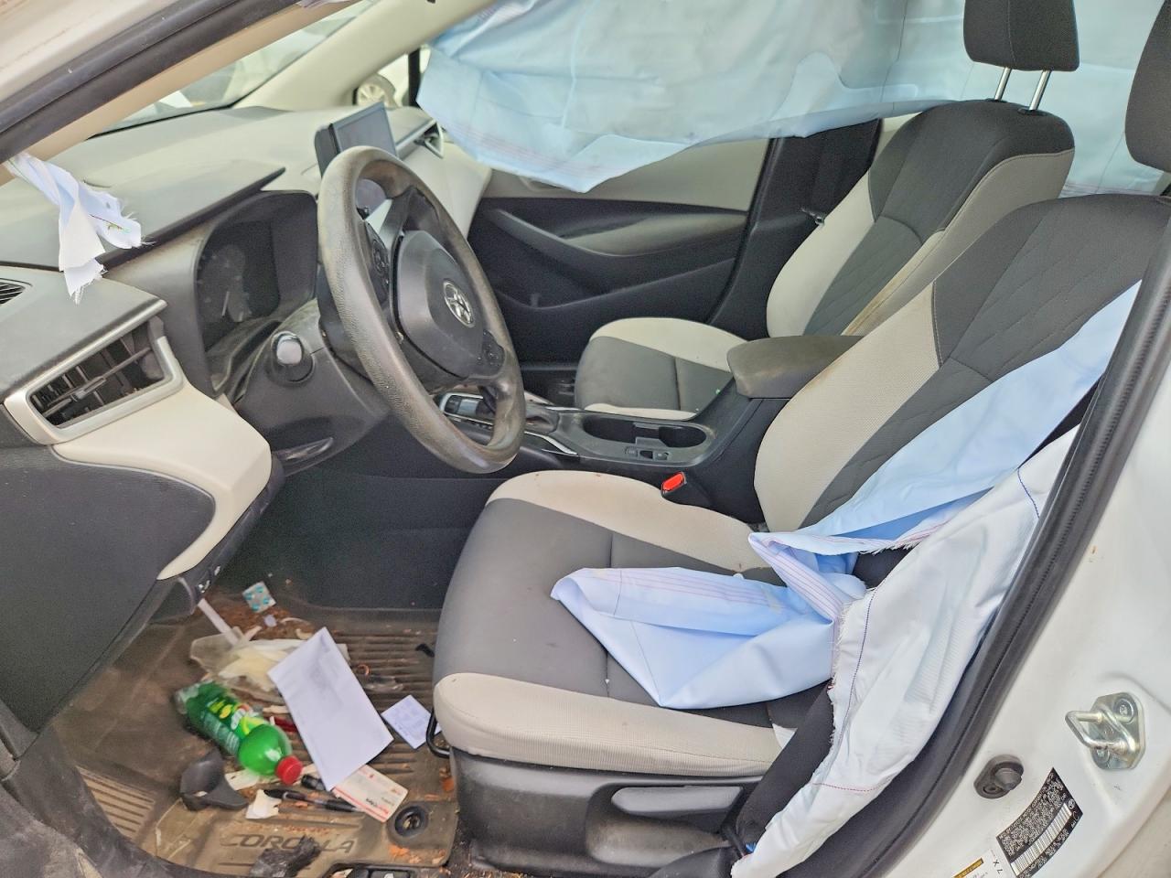 2023 TOYOTA COROLLA LE photo 19