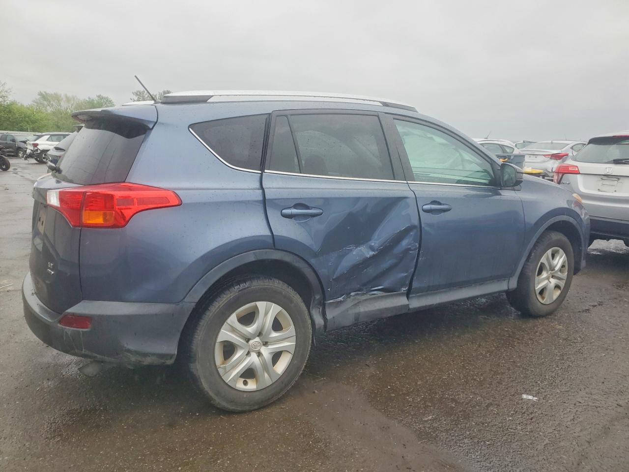 2013 TOYOTA RAV4 photo 5