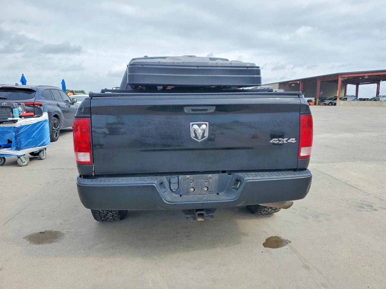 2019 RAM 1500 CLASSIC TRADESMAN photo 6