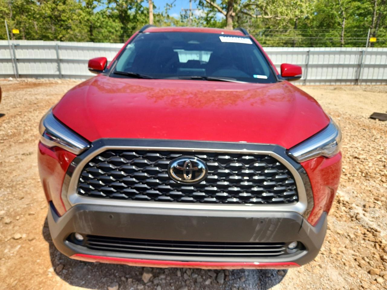 2024 TOYOTA COROLLA CROSS XLE photo 9