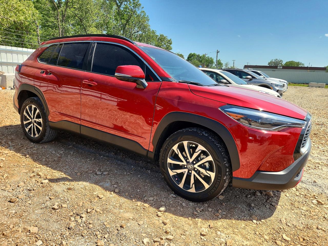 2024 TOYOTA COROLLA CROSS XLE photo 7