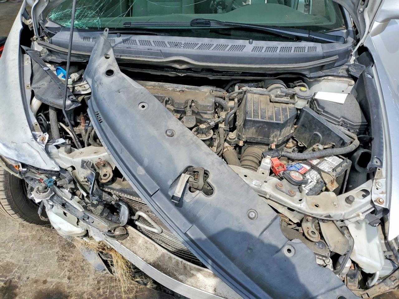 2010 HONDA CIVIC LX photo 21