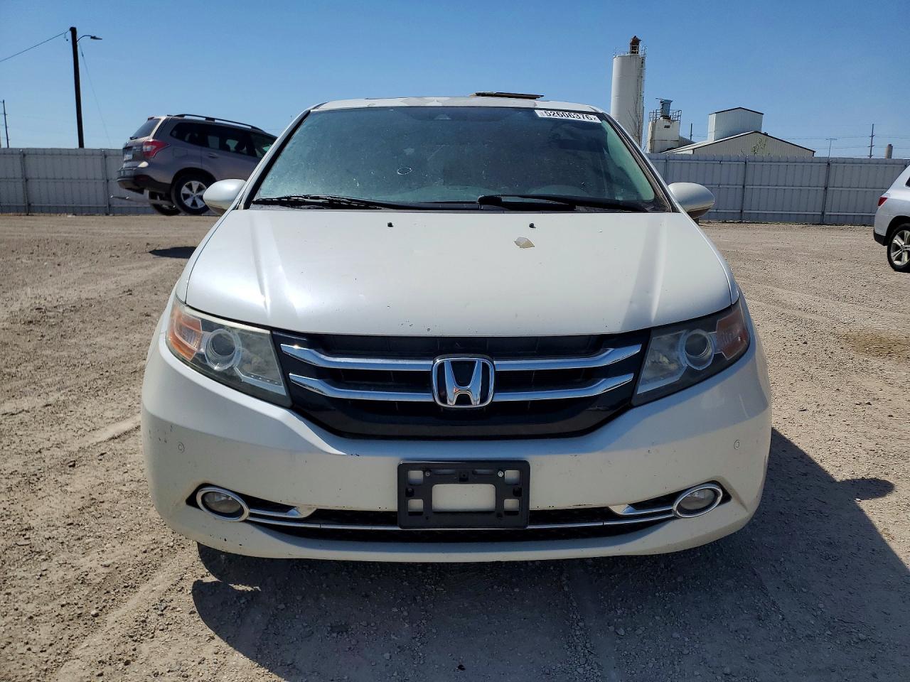 2014 HONDA ODYSSEY TOURING photo 9