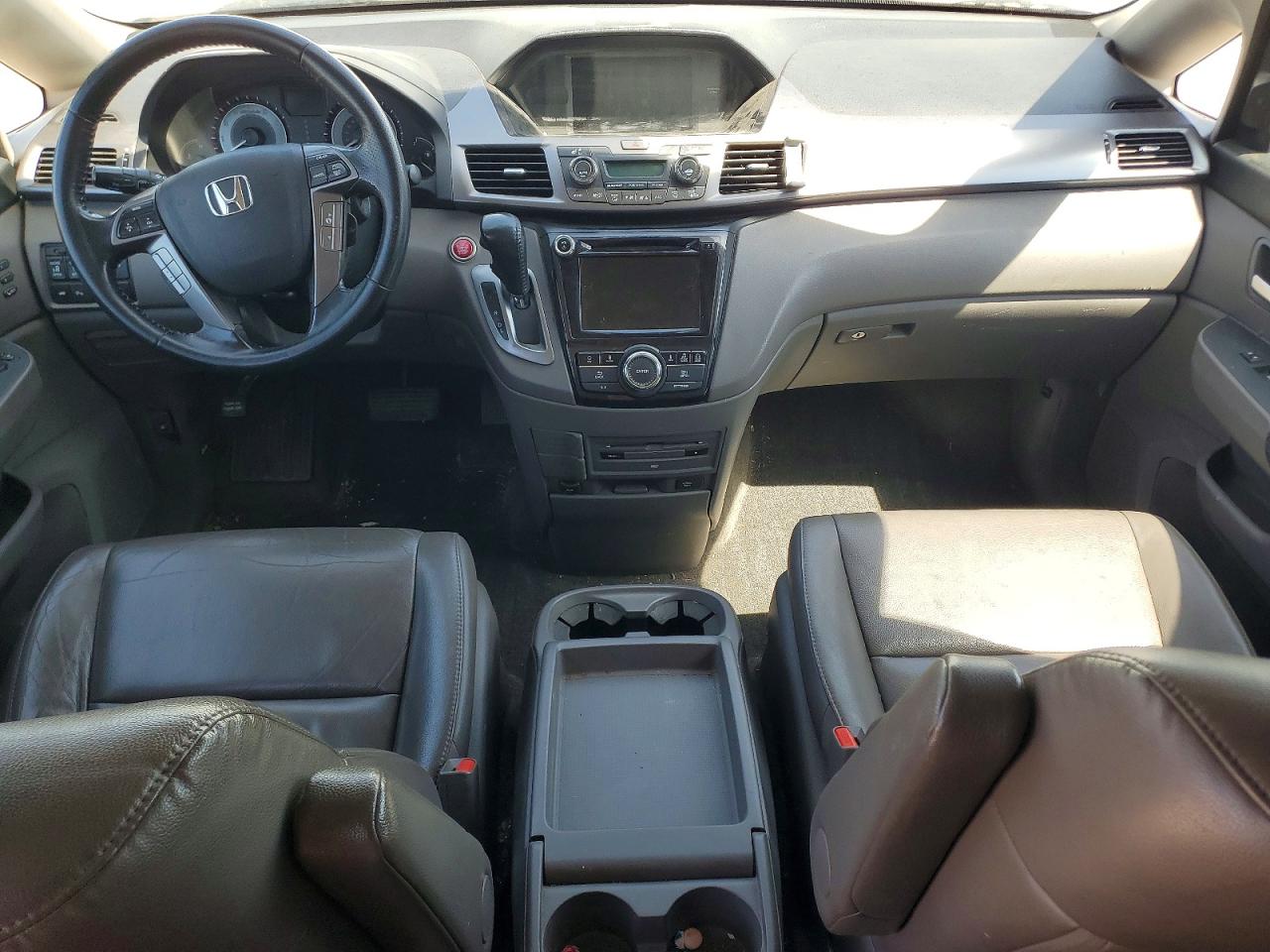 2014 HONDA ODYSSEY TOURING photo 15