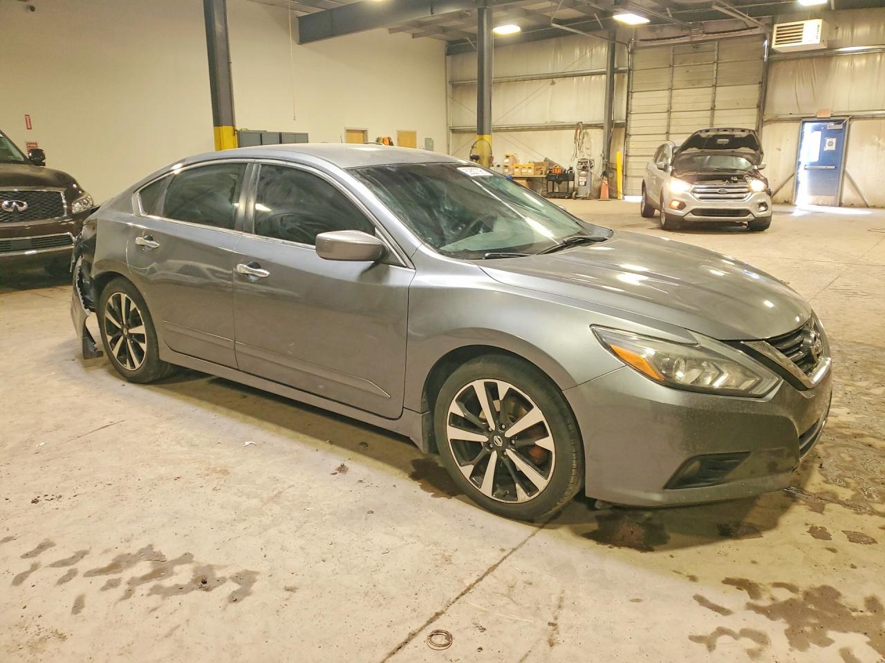 2018 NISSAN ALTIMA 2.5 SR photo 7