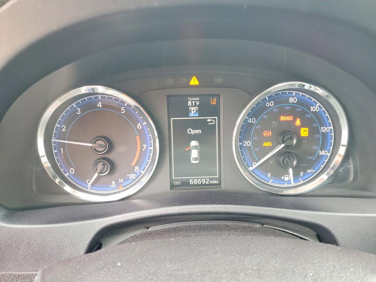 2019 TOYOTA COROLLA SE photo 17
