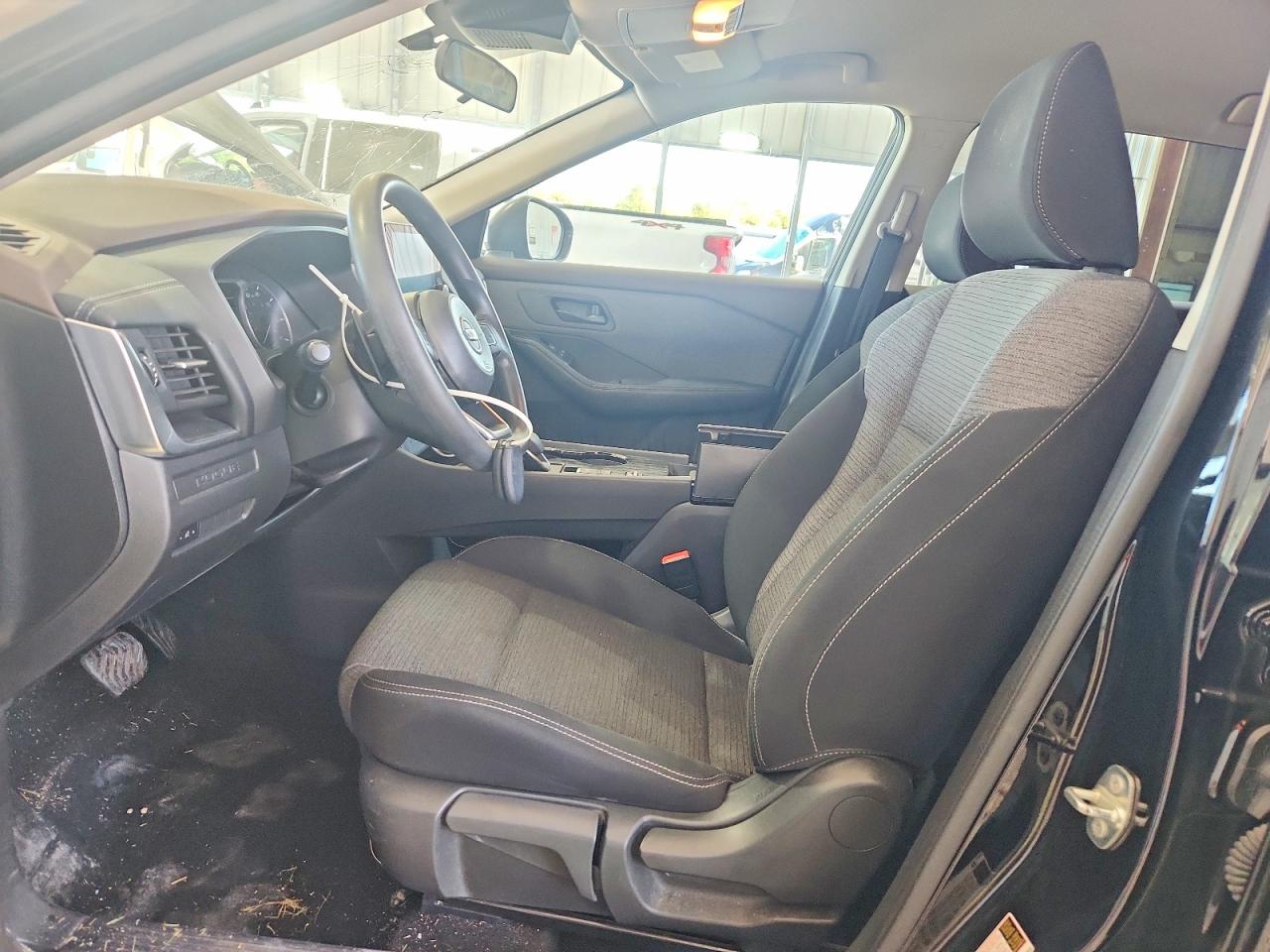 2021 NISSAN ROGUE S photo 7